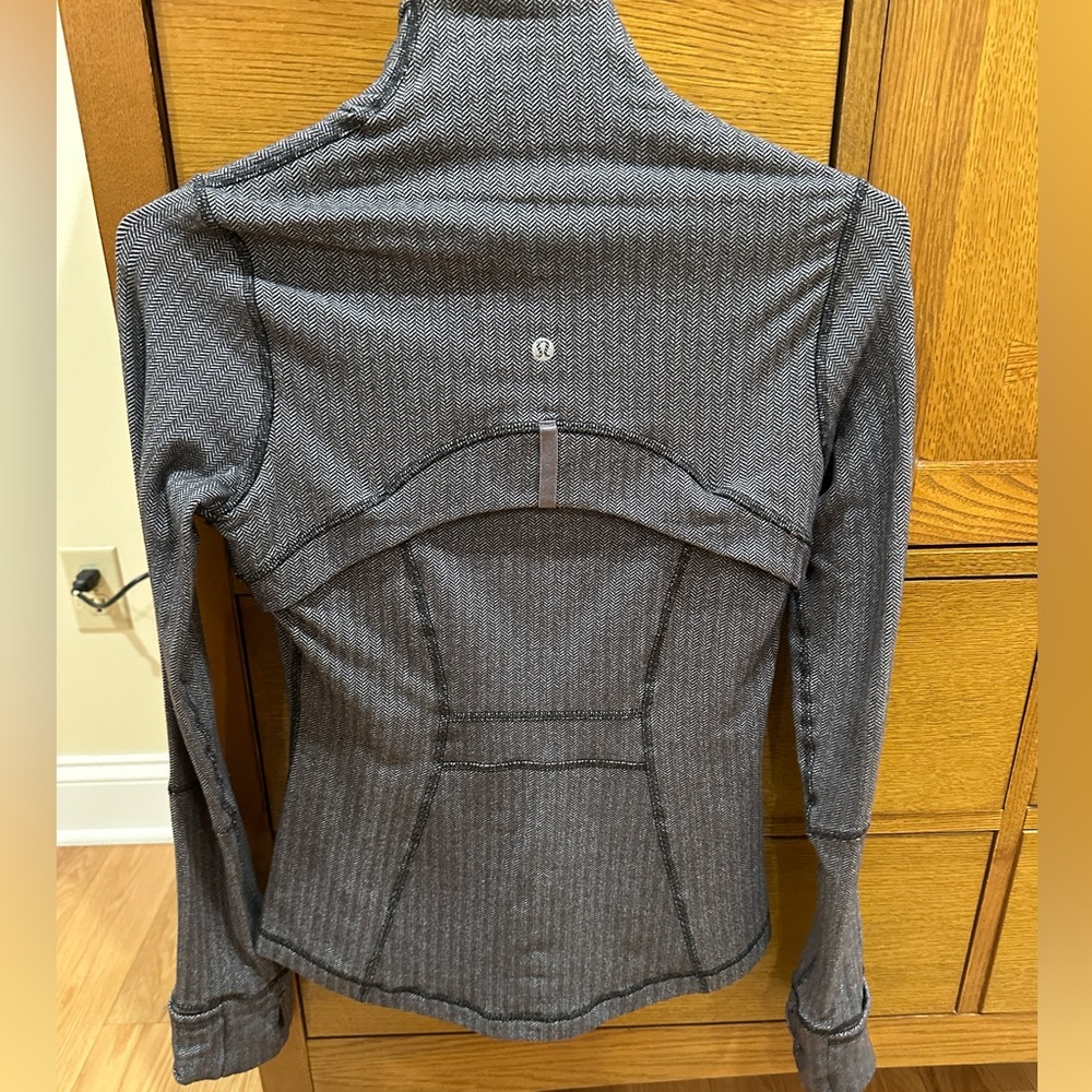Lululemon Define Jacket - Picture 3 of 3